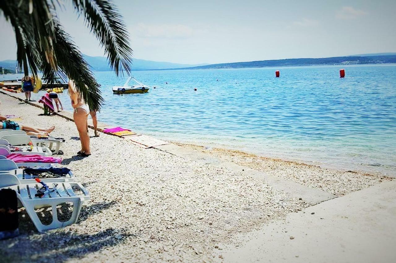 Apartmani Mala Sirena Maslenica Exterior foto